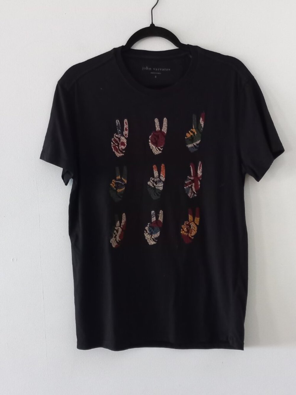 JOHN VARVATOS black t-shirt with embroidery